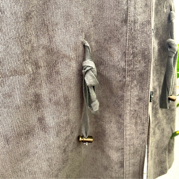 Stone Washed Contrast Aztec Shacket - Picture 5 of 7